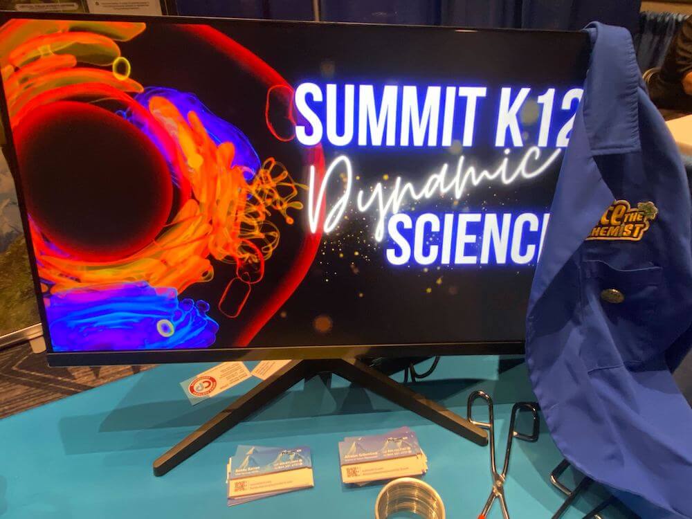 dynamic science content team - Summit K12